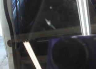 2015.6.9_ミニキャブ_キズ.jpg