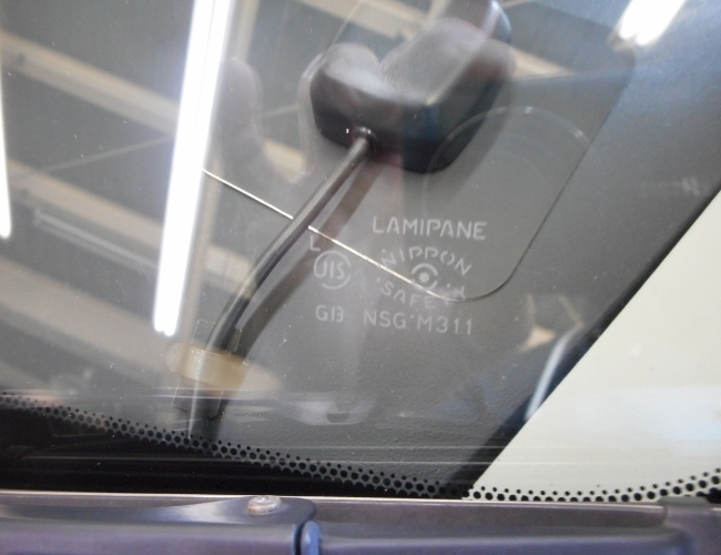 マツダオート三輪　純正フロントガラス マツダオート三輪純正フロントガラス